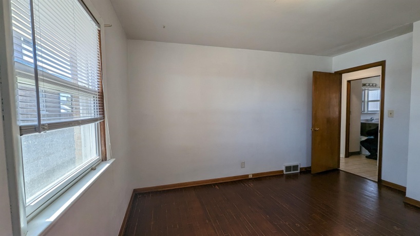 1308 19th, ROCKFORD, Illinois 61104, ,2 Units,For Sale,19th,202601523