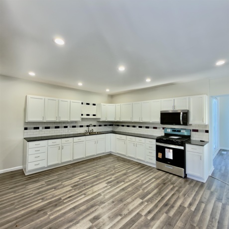 407 Allen St, BELVIDERE, Illinois 61008, 3 Bedrooms Bedrooms, ,1 BathroomBathrooms,House,For Sale,Allen St,202600462