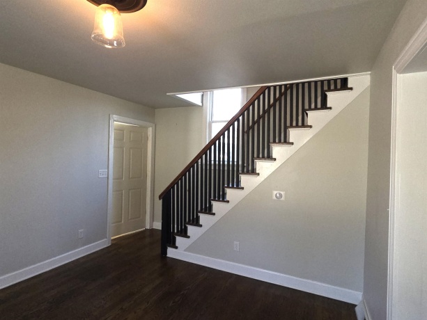 900 RIDGEWOOD, ROCKFORD, Illinois 61107, 3 Bedrooms Bedrooms, ,1 BathroomBathrooms,House,For Sale,RIDGEWOOD,202601315