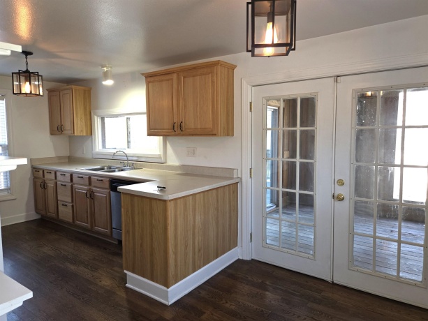 900 RIDGEWOOD, ROCKFORD, Illinois 61107, 3 Bedrooms Bedrooms, ,1 BathroomBathrooms,House,For Sale,RIDGEWOOD,202601315