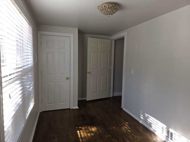 900 RIDGEWOOD, ROCKFORD, Illinois 61107, 3 Bedrooms Bedrooms, ,1 BathroomBathrooms,House,For Sale,RIDGEWOOD,202601315