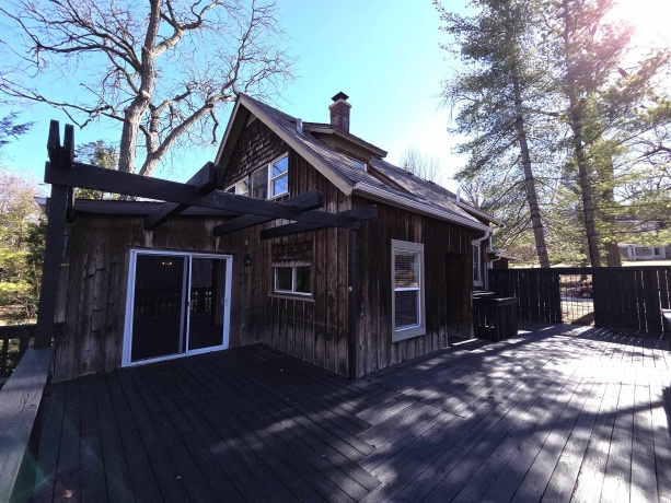 900 RIDGEWOOD, ROCKFORD, Illinois 61107, 3 Bedrooms Bedrooms, ,1 BathroomBathrooms,House,For Sale,RIDGEWOOD,202601315