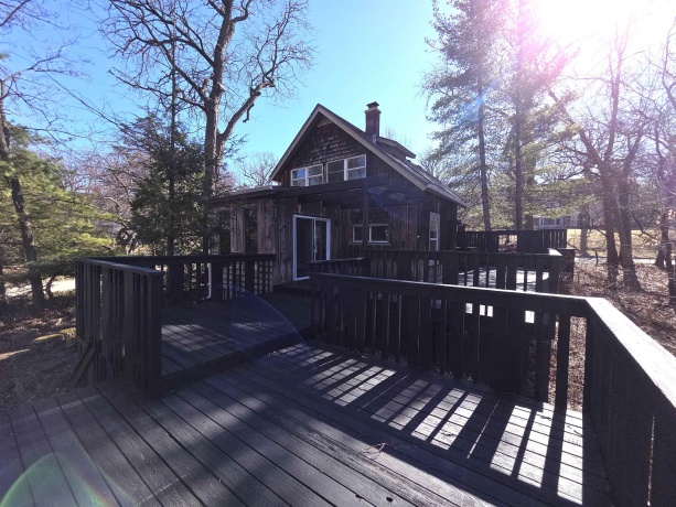 900 RIDGEWOOD, ROCKFORD, Illinois 61107, 3 Bedrooms Bedrooms, ,1 BathroomBathrooms,House,For Sale,RIDGEWOOD,202601315