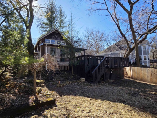 900 RIDGEWOOD, ROCKFORD, Illinois 61107, 3 Bedrooms Bedrooms, ,1 BathroomBathrooms,House,For Sale,RIDGEWOOD,202601315