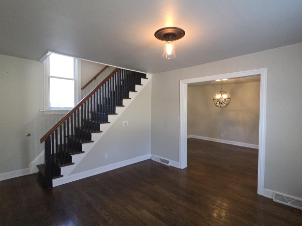 900 RIDGEWOOD, ROCKFORD, Illinois 61107, 3 Bedrooms Bedrooms, ,1 BathroomBathrooms,House,For Sale,RIDGEWOOD,202601315