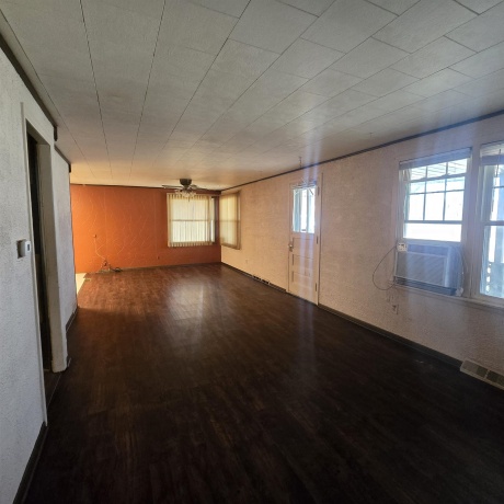 7424 River, BYRON, Illinois 61010, 2 Bedrooms Bedrooms, ,1 BathroomBathrooms,House,For Sale,River,202601408