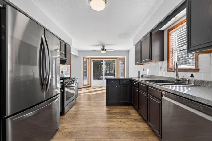 5815 Candover, LOVES PARK, Illinois 61111, 3 Bedrooms Bedrooms, ,2 BathroomsBathrooms,House,For Sale,Candover,202601524