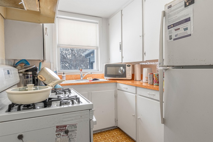 1618 Evergreen, ROCKFORD, Illinois 61101, 3 Bedrooms Bedrooms, ,1 BathroomBathrooms,House,For Sale,Evergreen,202601525