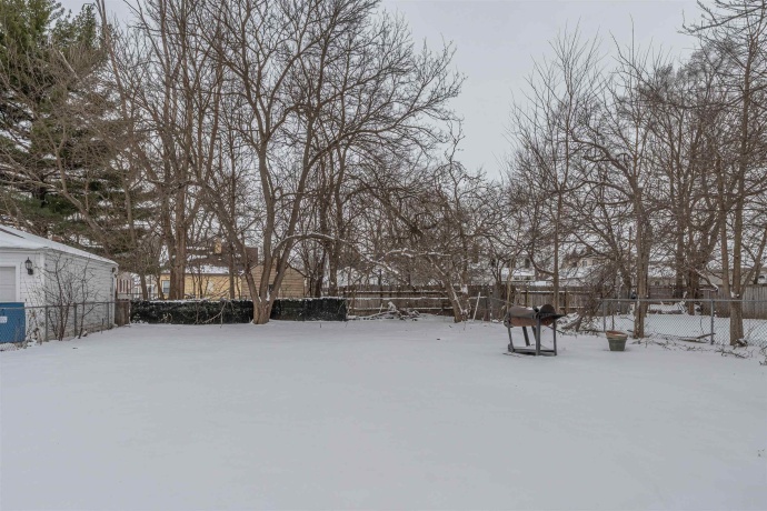 1618 Evergreen, ROCKFORD, Illinois 61101, 3 Bedrooms Bedrooms, ,1 BathroomBathrooms,House,For Sale,Evergreen,202601525