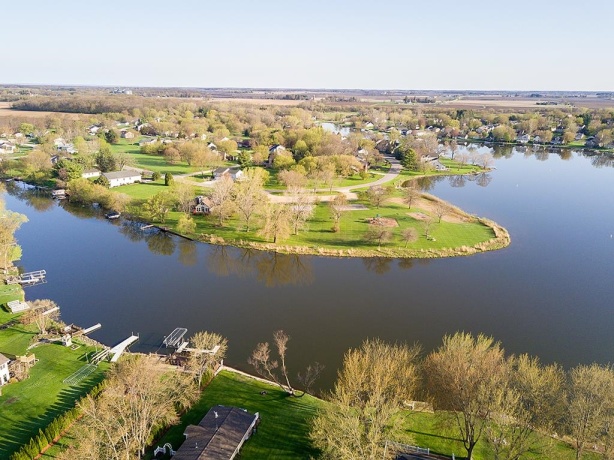 200 Bounty Drive NE, POPLAR GROVE, Illinois 61065, 3 Bedrooms Bedrooms, ,3 BathroomsBathrooms,House,For Sale,Bounty Drive NE,202601527