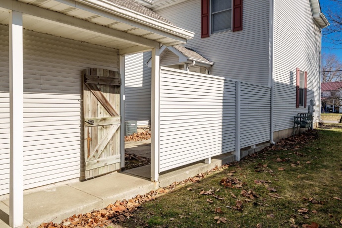 313 GENOA, CHERRY VALLEY, Illinois 61016, ,3 - 4 Units,For Sale,GENOA,202601526