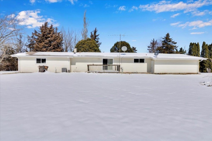 18817 Union, UNION, Illinois 60180, 3 Bedrooms Bedrooms, ,2 BathroomsBathrooms,House,For Sale,Union,202601529