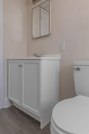 3911 Delaware, ROCKFORD, Illinois 61102, 3 Bedrooms Bedrooms, ,1 BathroomBathrooms,House,For Sale,Delaware,202601531