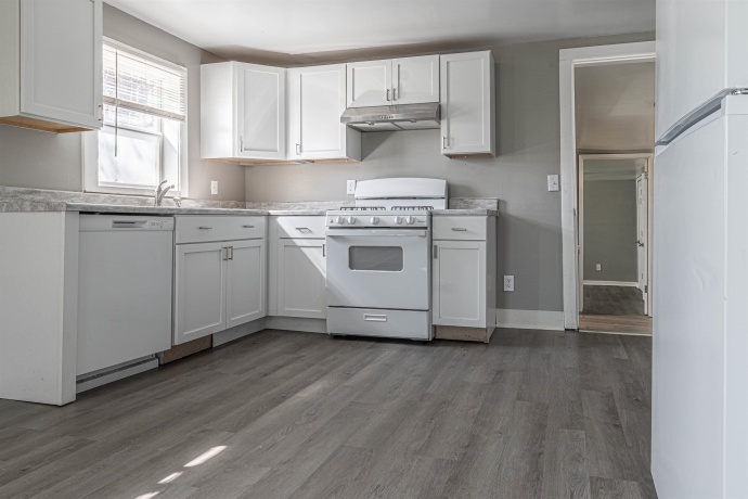 3911 Delaware, ROCKFORD, Illinois 61102, 3 Bedrooms Bedrooms, ,1 BathroomBathrooms,House,For Sale,Delaware,202601531