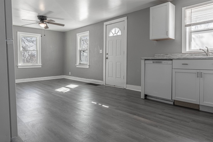 3911 Delaware, ROCKFORD, Illinois 61102, 3 Bedrooms Bedrooms, ,1 BathroomBathrooms,House,For Sale,Delaware,202601531