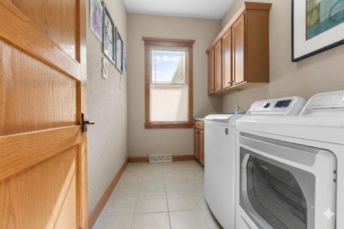 978 Weatherfield, BELVIDERE, Illinois 61008, 4 Bedrooms Bedrooms, ,3 BathroomsBathrooms,House,For Sale,Weatherfield,202601532