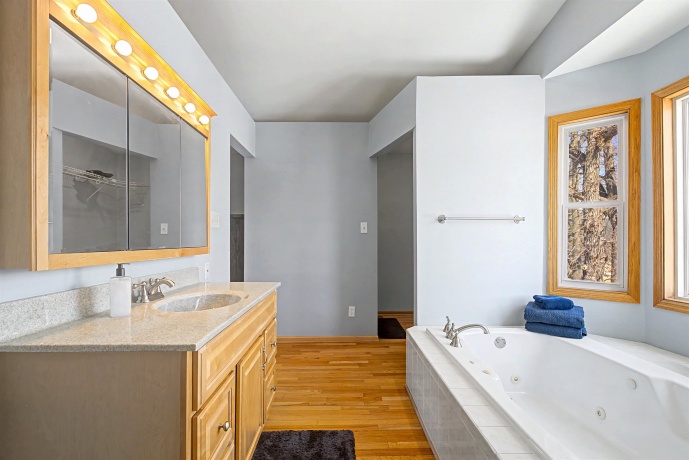 21-50 Marina, LAKE CARROLL, Illinois 61046, 5 Bedrooms Bedrooms, ,4 BathroomsBathrooms,House,For Sale,Marina,202601534