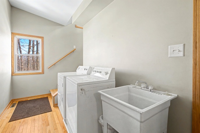 21-50 Marina, LAKE CARROLL, Illinois 61046, 5 Bedrooms Bedrooms, ,4 BathroomsBathrooms,House,For Sale,Marina,202601534