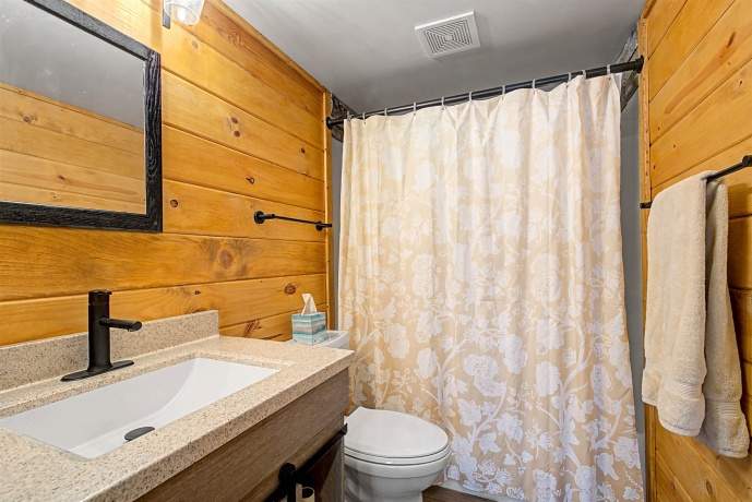 21-50 Marina, LAKE CARROLL, Illinois 61046, 5 Bedrooms Bedrooms, ,4 BathroomsBathrooms,House,For Sale,Marina,202601534