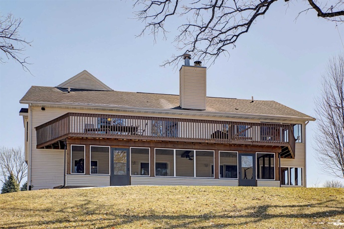 21-50 Marina, LAKE CARROLL, Illinois 61046, 5 Bedrooms Bedrooms, ,4 BathroomsBathrooms,House,For Sale,Marina,202601534