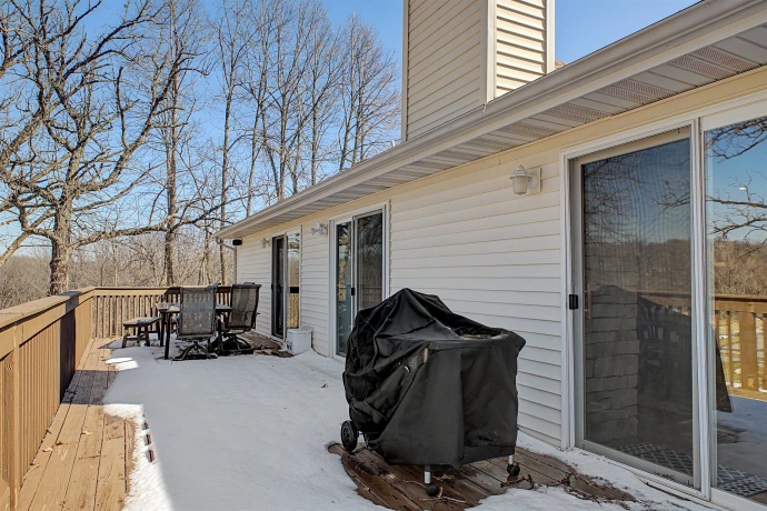 21-50 Marina, LAKE CARROLL, Illinois 61046, 5 Bedrooms Bedrooms, ,4 BathroomsBathrooms,House,For Sale,Marina,202601534