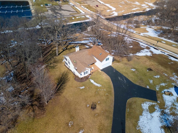 21-50 Marina, LAKE CARROLL, Illinois 61046, 5 Bedrooms Bedrooms, ,4 BathroomsBathrooms,House,For Sale,Marina,202601534