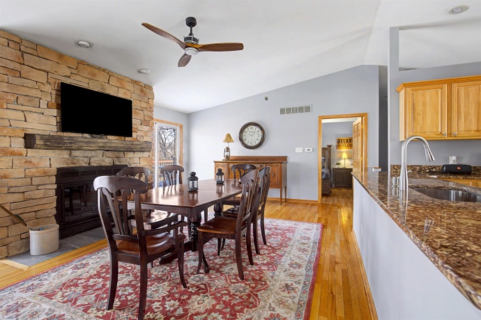 21-50 Marina, LAKE CARROLL, Illinois 61046, 5 Bedrooms Bedrooms, ,4 BathroomsBathrooms,House,For Sale,Marina,202601534