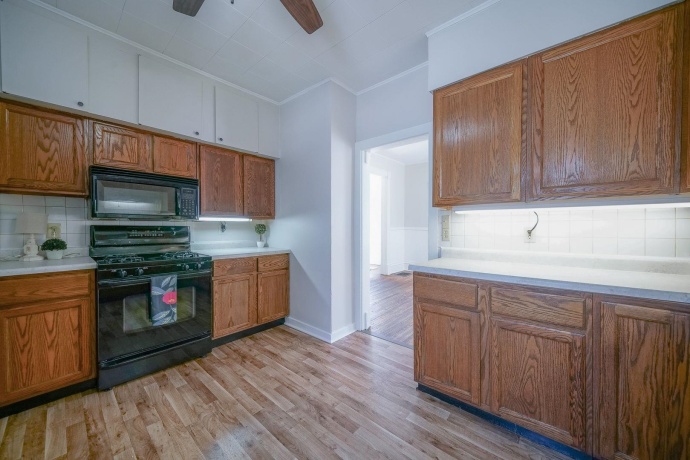 815 Pearl, BELVIDERE, Illinois 61008, 3 Bedrooms Bedrooms, ,2 BathroomsBathrooms,House,For Sale,Pearl,202601539