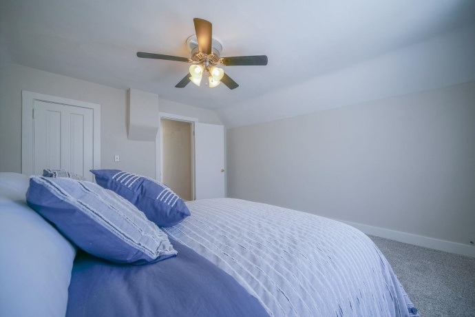 815 Pearl, BELVIDERE, Illinois 61008, 3 Bedrooms Bedrooms, ,2 BathroomsBathrooms,House,For Sale,Pearl,202601539