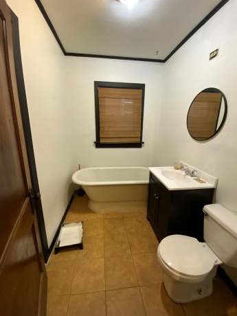 423 Auburn, ROCKFORD, Illinois 61103, 5 Bedrooms Bedrooms, ,3 BathroomsBathrooms,House,For Sale,Auburn,202601542