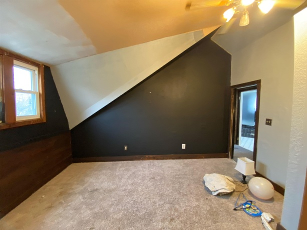 423 Auburn, ROCKFORD, Illinois 61103, 5 Bedrooms Bedrooms, ,3 BathroomsBathrooms,House,For Sale,Auburn,202601542