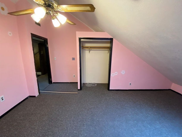 423 Auburn, ROCKFORD, Illinois 61103, 5 Bedrooms Bedrooms, ,3 BathroomsBathrooms,House,For Sale,Auburn,202601542