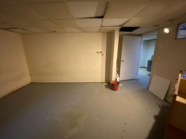 423 Auburn, ROCKFORD, Illinois 61103, 5 Bedrooms Bedrooms, ,3 BathroomsBathrooms,House,For Sale,Auburn,202601542