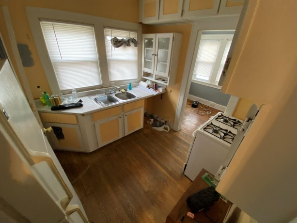 423 Auburn, ROCKFORD, Illinois 61103, 5 Bedrooms Bedrooms, ,3 BathroomsBathrooms,House,For Sale,Auburn,202601542