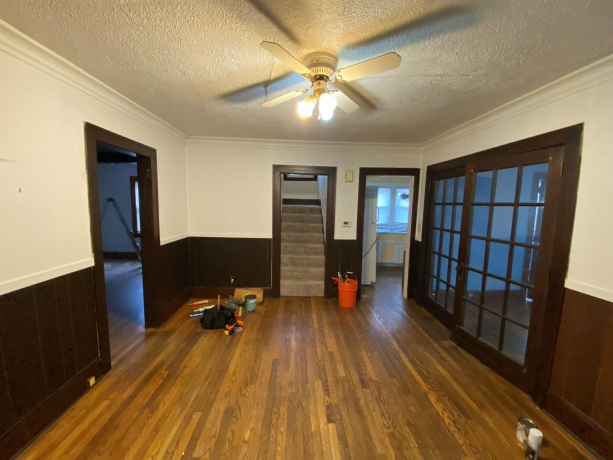 423 Auburn, ROCKFORD, Illinois 61103, 5 Bedrooms Bedrooms, ,3 BathroomsBathrooms,House,For Sale,Auburn,202601542