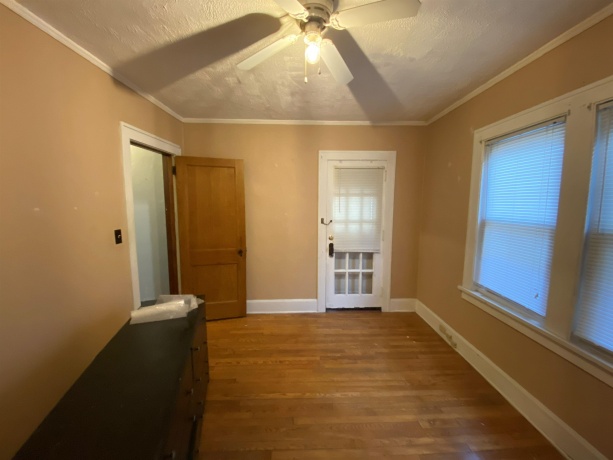 423 Auburn, ROCKFORD, Illinois 61103, 5 Bedrooms Bedrooms, ,3 BathroomsBathrooms,House,For Sale,Auburn,202601542