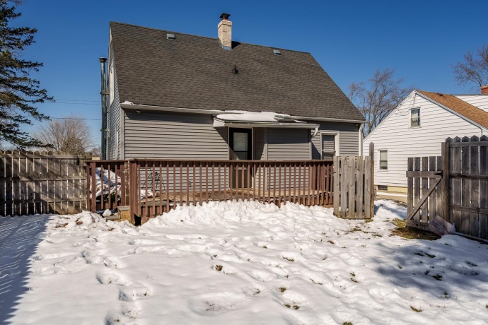 3000 Hanson, ROCKFORD, Illinois 61109, 4 Bedrooms Bedrooms, ,1 BathroomBathrooms,House,For Sale,Hanson,202601543