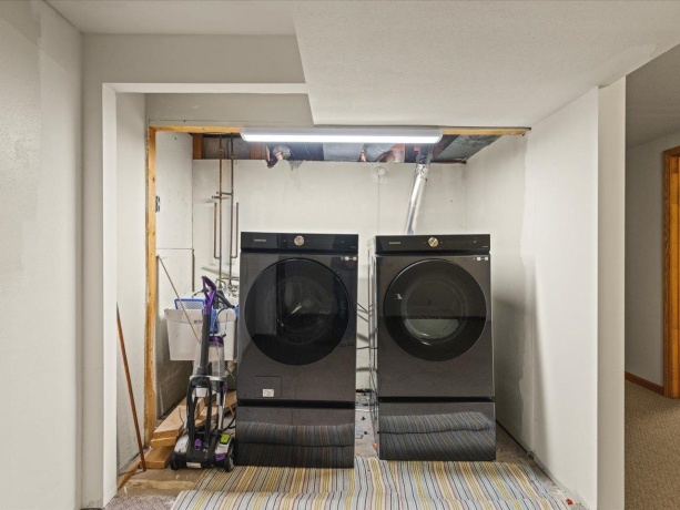 6346 Smoke Tree Circle, ROSCOE, Illinois 61073, 4 Bedrooms Bedrooms, ,3 BathroomsBathrooms,House,For Sale,Smoke Tree Circle,202601544