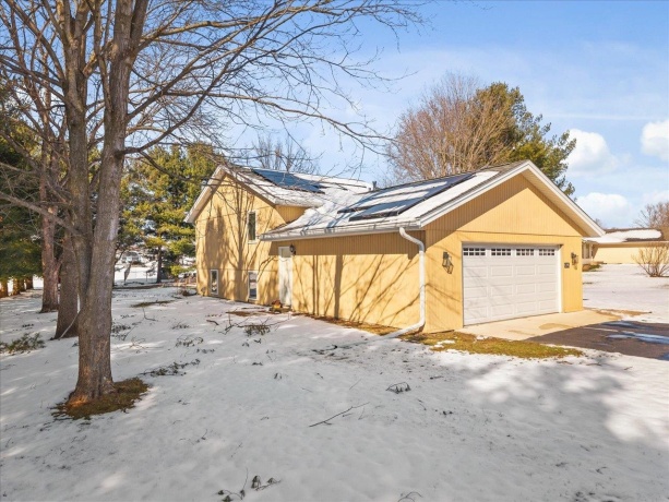 6346 Smoke Tree Circle, ROSCOE, Illinois 61073, 4 Bedrooms Bedrooms, ,3 BathroomsBathrooms,House,For Sale,Smoke Tree Circle,202601544