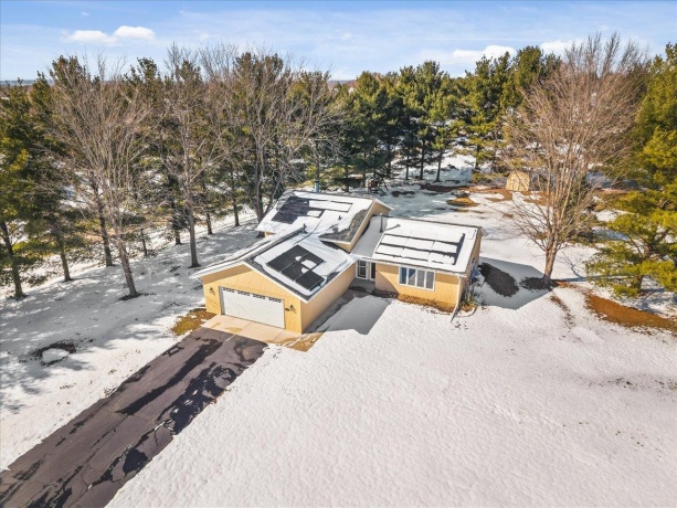 6346 Smoke Tree Circle, ROSCOE, Illinois 61073, 4 Bedrooms Bedrooms, ,3 BathroomsBathrooms,House,For Sale,Smoke Tree Circle,202601544