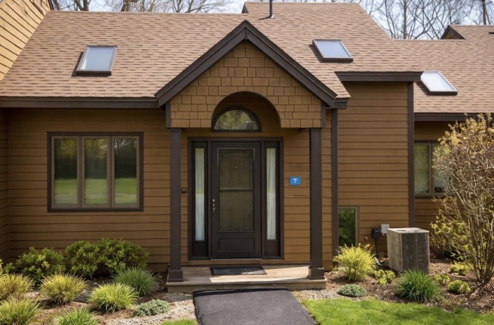 7 Creekwood, GALENA, Illinois 61036, 2 Bedrooms Bedrooms, ,2 BathroomsBathrooms,Condominium,For Sale,Creekwood,202601545