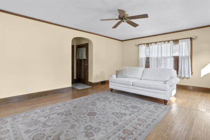 412 Welty, ROCKFORD, Illinois 61107, 2 Bedrooms Bedrooms, ,1 BathroomBathrooms,House,For Sale,Welty,202601546