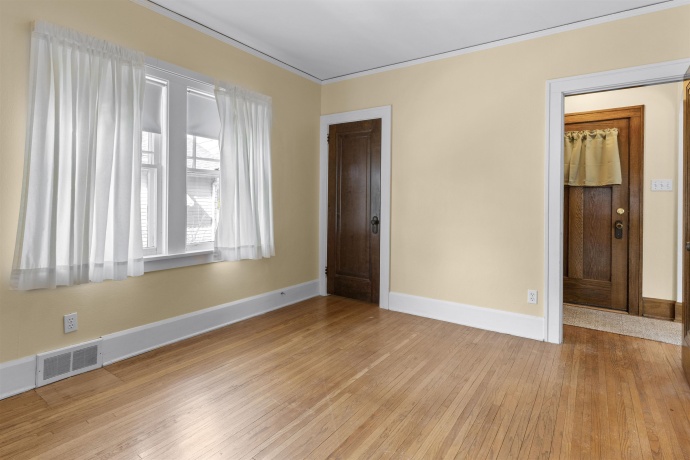 412 Welty, ROCKFORD, Illinois 61107, 2 Bedrooms Bedrooms, ,1 BathroomBathrooms,House,For Sale,Welty,202601546