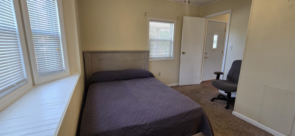 601 Lindenwood, BELVIDERE, Illinois 61008, 2 Bedrooms Bedrooms, ,2 BathroomsBathrooms,House,For Sale,Lindenwood,202601547