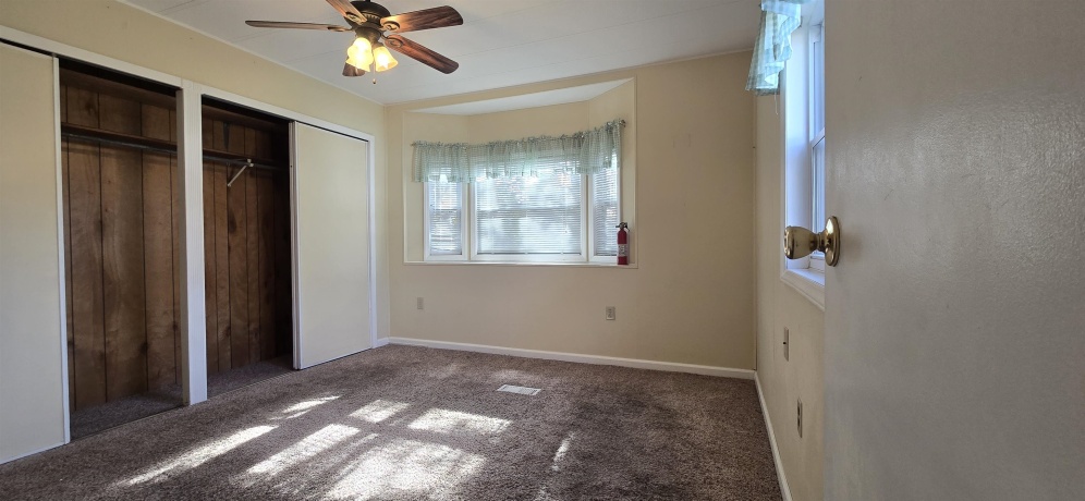 601 Lindenwood, BELVIDERE, Illinois 61008, 2 Bedrooms Bedrooms, ,2 BathroomsBathrooms,House,For Sale,Lindenwood,202601547