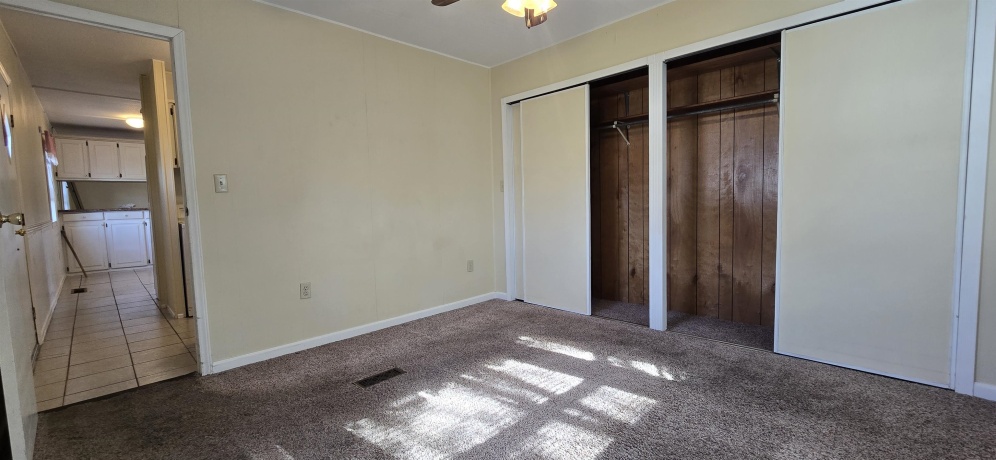 601 Lindenwood, BELVIDERE, Illinois 61008, 2 Bedrooms Bedrooms, ,2 BathroomsBathrooms,House,For Sale,Lindenwood,202601547