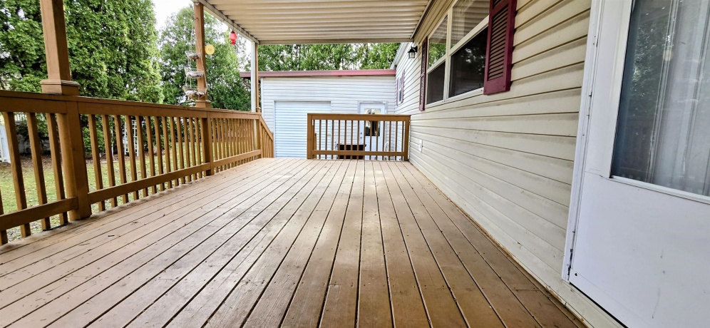 601 Lindenwood, BELVIDERE, Illinois 61008, 2 Bedrooms Bedrooms, ,2 BathroomsBathrooms,House,For Sale,Lindenwood,202601547