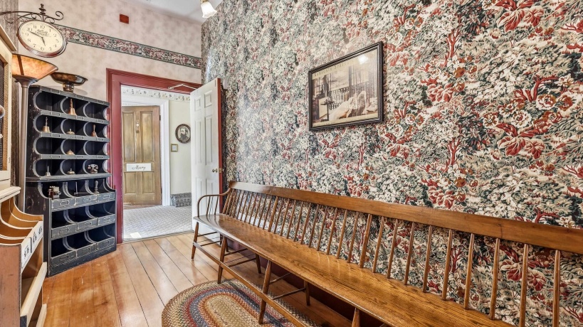 334 Spring, GALENA, Illinois 61036, 10 Bedrooms Bedrooms, ,10 BathroomsBathrooms,House,For Sale,Spring,202601549