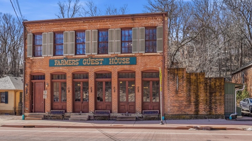 334 Spring, GALENA, Illinois 61036, 10 Bedrooms Bedrooms, ,10 BathroomsBathrooms,House,For Sale,Spring,202601549