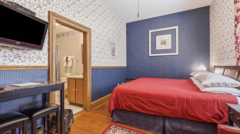 334 Spring, GALENA, Illinois 61036, 10 Bedrooms Bedrooms, ,10 BathroomsBathrooms,House,For Sale,Spring,202601549